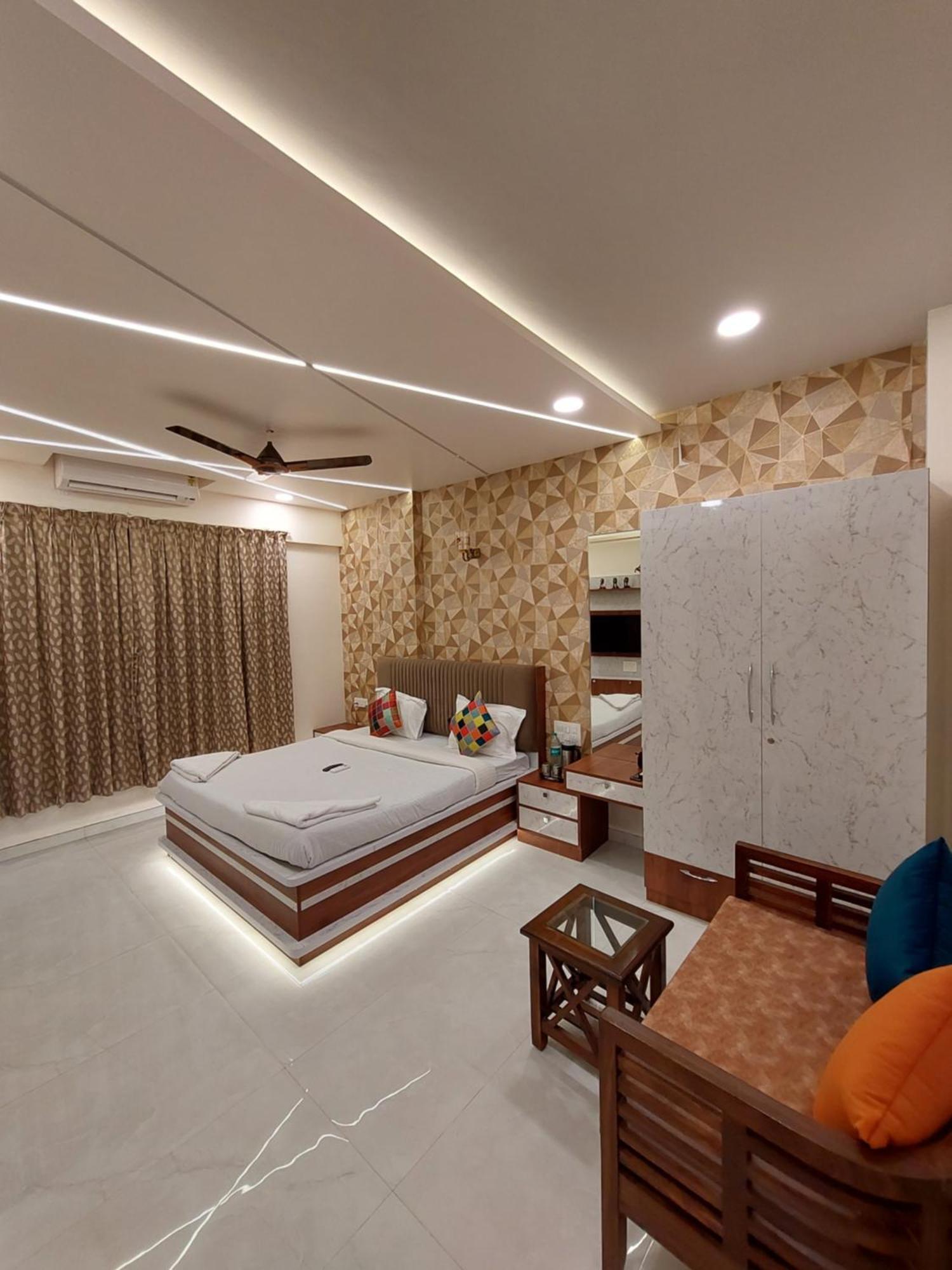 Divine Bliss Villa 罗纳瓦拉 外观 照片